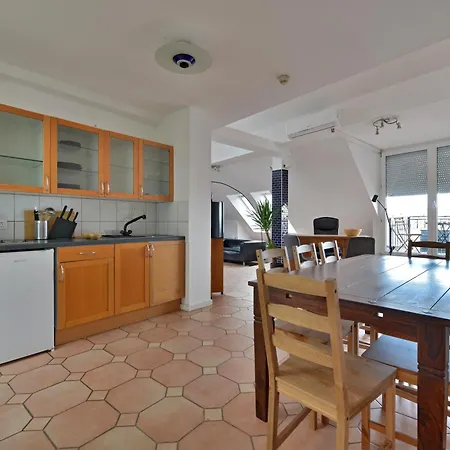 5,batthyani Square, Buda, Panorama, Parliament Budapest